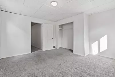 410 Hays Ave, Pittsburgh, PA 15210 - Photo 17