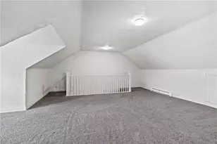 410 Hays Ave, Pittsburgh, PA 15210 - Photo 25