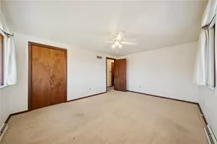 806 Golfview Dr, Elizabeth Twp/Boro, PA 15135 - Photo 17