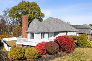 806 Golfview Dr, Elizabeth Twp/Boro, PA 15135 - Photo 3