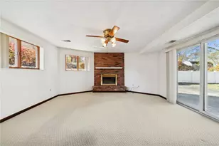 806 Golfview Dr, Elizabeth Twp/Boro, PA 15135 - Photo 23