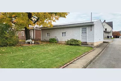 315 Fountain Avenue, Ellwood City, PA 16117 - Photo 3