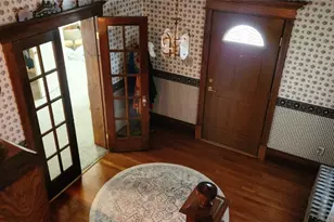 315 Fountain Ave, Ellwood City, PA 16117 - Photo 5