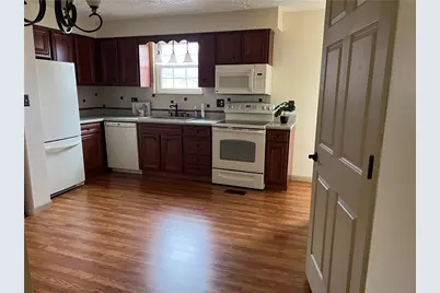 2902 Darlington Rd #1002, Chippewa Township, PA 15010 - Photo 9