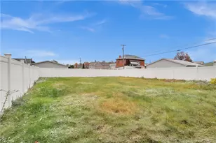 2101 Walnut Dr, Derry Township, PA 15650 - Photo 21