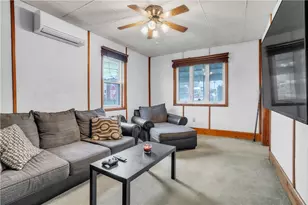 2101 Walnut Dr, Derry Township, PA 15650 - Photo 5