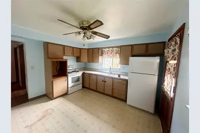 750 Weirich Ave, Canton Township, PA 15301 - Photo 3