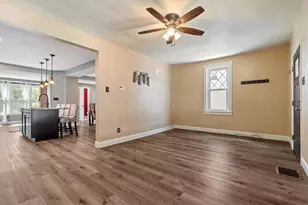 2829 Dwight Ave, Pittsburgh, PA 15216 - Photo 7