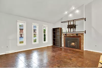 90 Beechwood Dr, Salem Township, PA 15601 - Photo 5