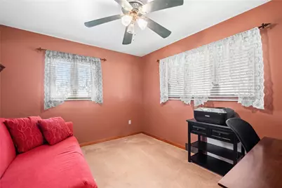 1116 Martin Dr, Canonsburg, PA 15317 - Photo 21