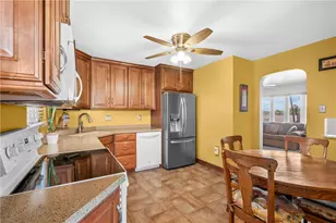 1116 Martin Dr, Canonsburg, PA 15317 - Photo 11