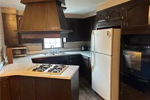 414 Plum Ave, Pittsburgh, PA 15068 - Photo 9