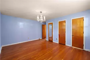 1751 Helen Dr, Pittsburgh, PA 15216 - Photo 17