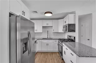 206 Sandalwood Dr, Cranberry Township, PA 16066 - Photo 11