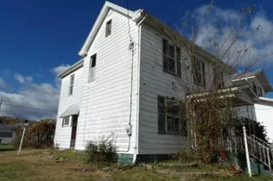 23 4th Ave, Scottdale, PA 15683 - Photo 3