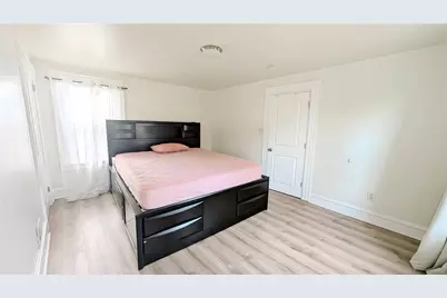 735 Boquet St, McKees Rocks, PA 15136 - Photo 15