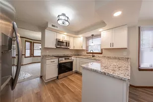 296 Lynn Ann, Pittsburgh, PA 15068 - Photo 5