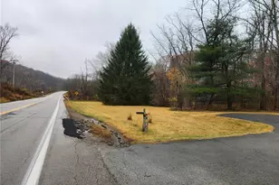 5330 Greensburg Rd, Washington Township, PA 15613 - Photo 3