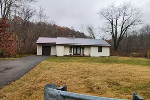 5330 Greensburg Rd, Washington Township, PA 15613 - Photo 1