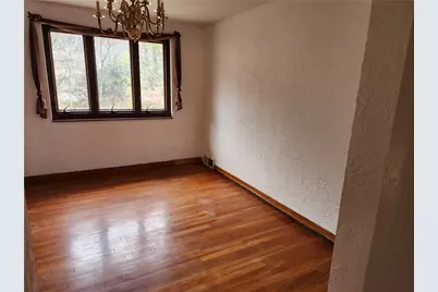 5330 Greensburg Road, Washington Township, PA 15613 - Photo 9