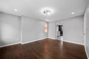 3943 Howley St, Pittsburgh, PA 15224 - Photo 9