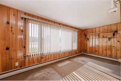 151 Hemlock Rd, Green/Commdre/Prchse, PA 15729 - Photo 5