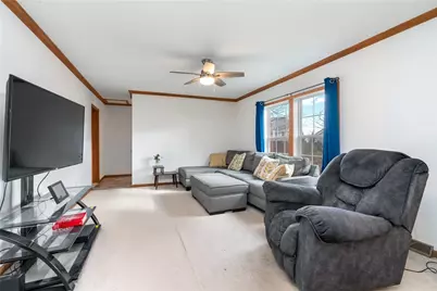 743 Slate Ave, Cranberry Township, PA 16066 - Photo 13