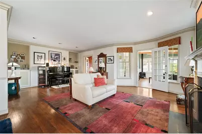 8 Dunmoyle Place, Pittsburgh, PA 15217 - Photo 11