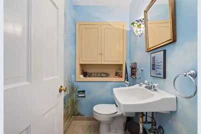 8 Dunmoyle Place, Pittsburgh, PA 15217 - Photo 15