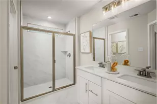 105 Barnett St, Peters Township, PA 15367 - Photo 11