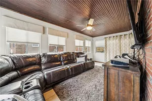 152 Fairfax Rd, Pittsburgh, PA 15221 - Photo 13