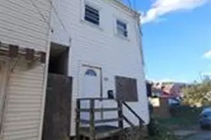 2102 Alroy Way, Pittsburgh, PA 15212 - Photo 3