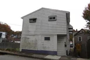 930 7th St, New Kensington, PA 15068 - Photo 3