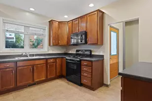 1366 Federal St, Pittsburgh, PA 15212 - Photo 15