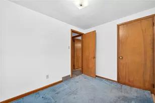 100 Fieldstone Dr, Pittsburgh, PA 15116 - Photo 21