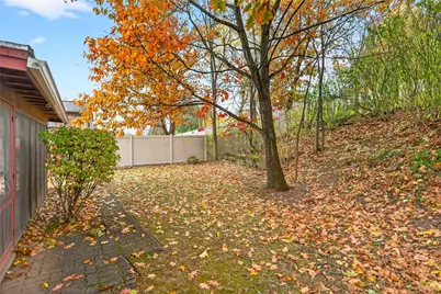 100 Fieldstone Drive, Pittsburgh, PA 15116 - Photo 37