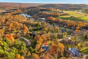 152 Timber Springs Dr, White Township, PA 15701 - Photo 3