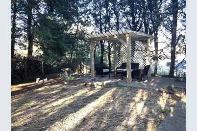 16 Glenview Ave, Greensburg, PA 15601 - Photo 3