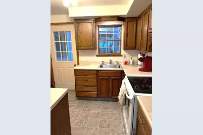 16 Glenview Ave, Greensburg, PA 15601 - Photo 7