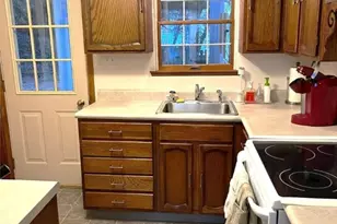 16 Glenview Ave, Greensburg, PA 15601 - Photo 7