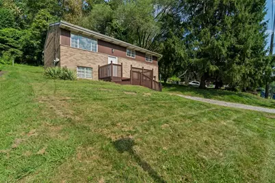 634 Homewood Dr, Pittsburgh, PA 15235 - Photo 1