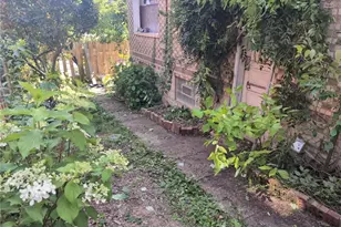 201 Friday Rd, Pittsburgh, PA 15209 - Photo 9