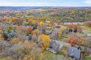 312 Kings Hwy, Rosslyn Farms, PA 15106 - Photo 39