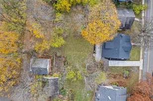 312 Kings Hwy, Rosslyn Farms, PA 15106 - Photo 37