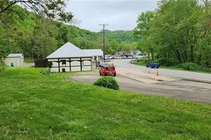 2274 River Rd, Parks Township, PA 15690 - Photo 1