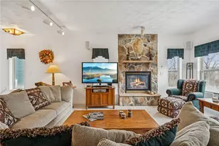 9132 Aspen Dr, Seven Springs, PA 15622 - Photo 3