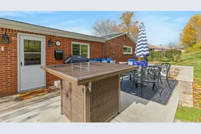 111 W Bruceton Rd, Pittsburgh, PA 15236 - Photo 37