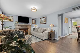 111 W Bruceton Rd, Pittsburgh, PA 15236 - Photo 9