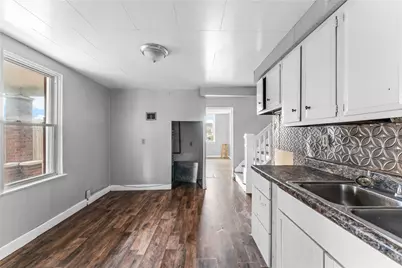 1205 Lawrence Ave, Ellwood City, PA 16117 - Photo 5