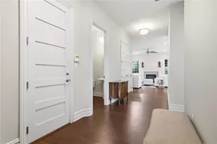 3290 Long Meadow Dr, Hampton, PA 15101 - Photo 7